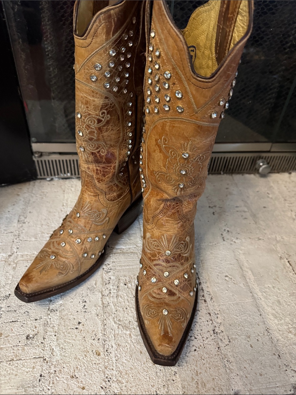 Women's Tan Studded Embroidered Western Heeled Boots